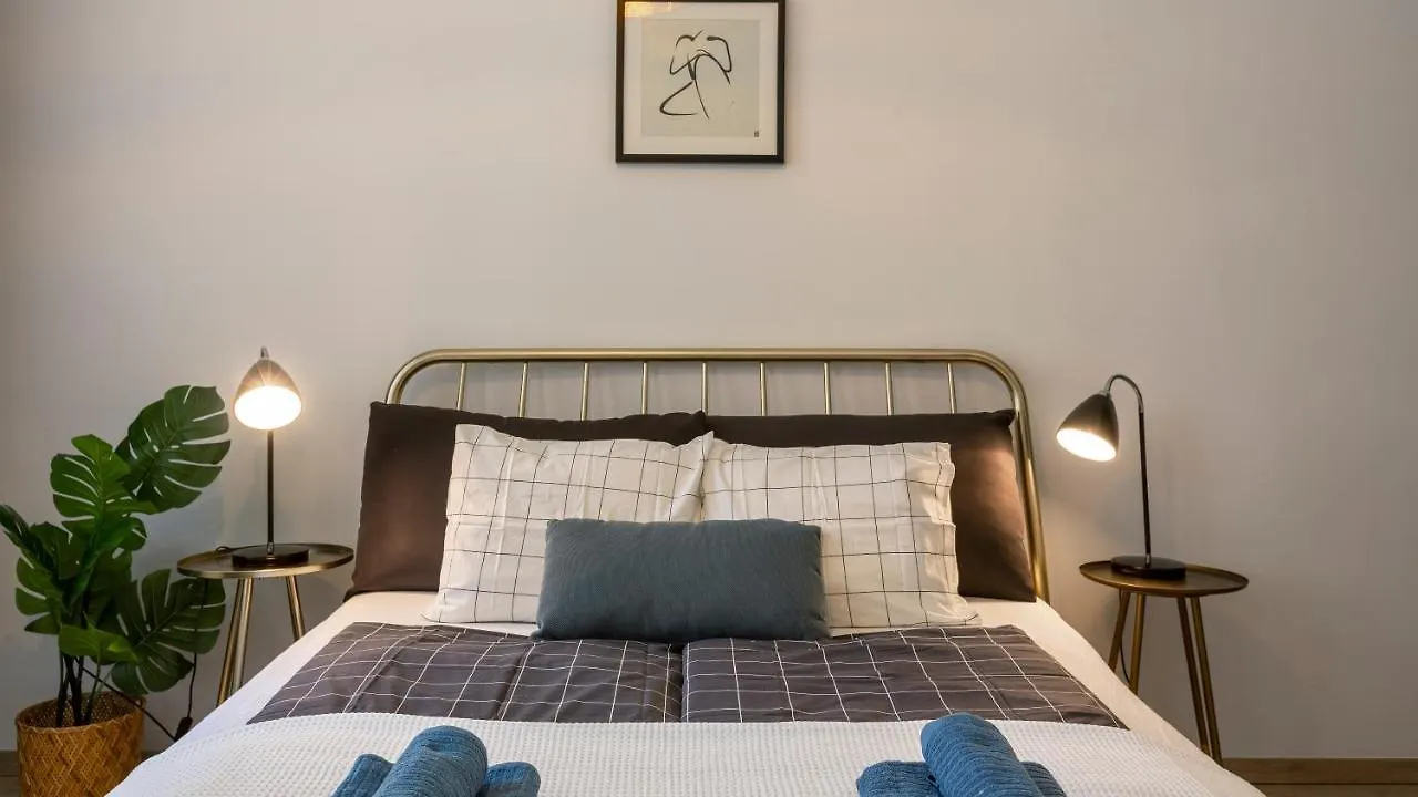Deluxe Downtown Home By Elisabeth Budapest